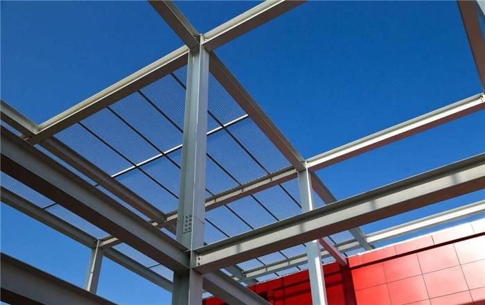 阿拉善盟浅析钢结构建筑中网架的特性和发展前景